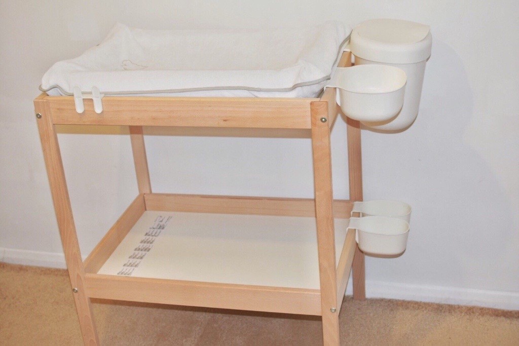 baby too big for changing table